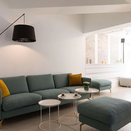 Kyriad Sud - A709 Otel