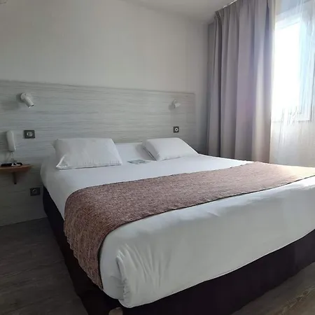 Kyriad Sud 3*