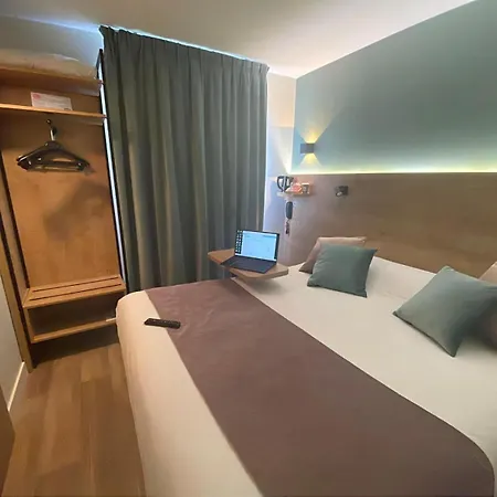Kyriad Sud Hotel